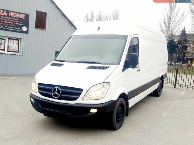 Білий Мерседес Sprinter, об'ємом двигуна 2.14 л та пробігом 300 тис. км за 11990 $, фото 3 на Automoto.ua