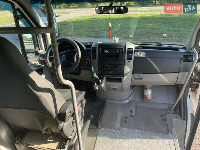 Білий Мерседес Sprinter, об'ємом двигуна 2.14 л та пробігом 985 тис. км за 22000 $, фото 7 на Automoto.ua