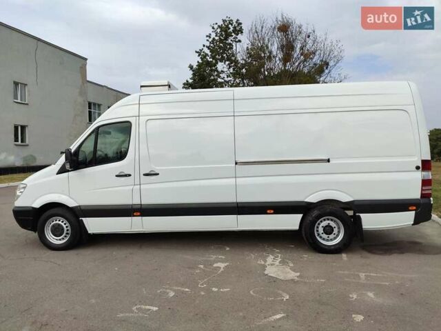 Белый Мерседес Sprinter, объемом двигателя 0 л и пробегом 281 тыс. км за 29000 $, фото 12 на Automoto.ua