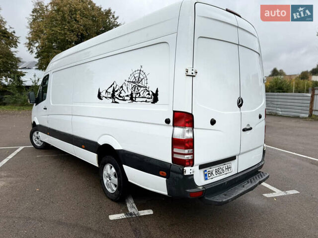Белый Мерседес Sprinter, объемом двигателя 3.22 л и пробегом 400 тыс. км за 16500 $, фото 6 на Automoto.ua