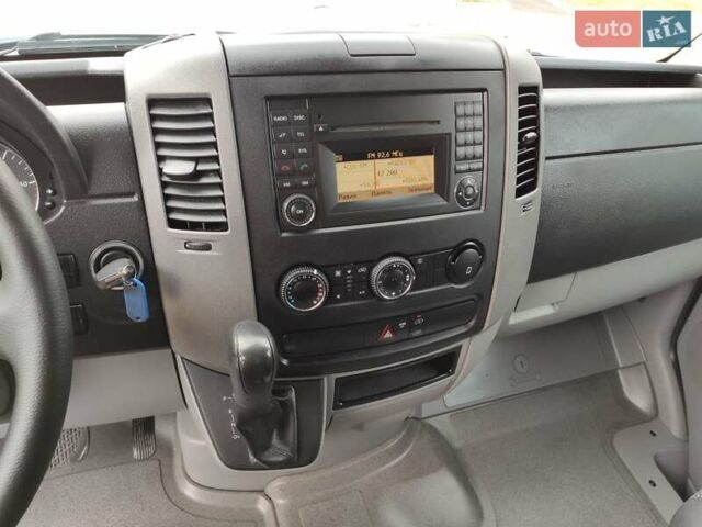 Белый Мерседес Sprinter, объемом двигателя 0 л и пробегом 281 тыс. км за 29000 $, фото 22 на Automoto.ua