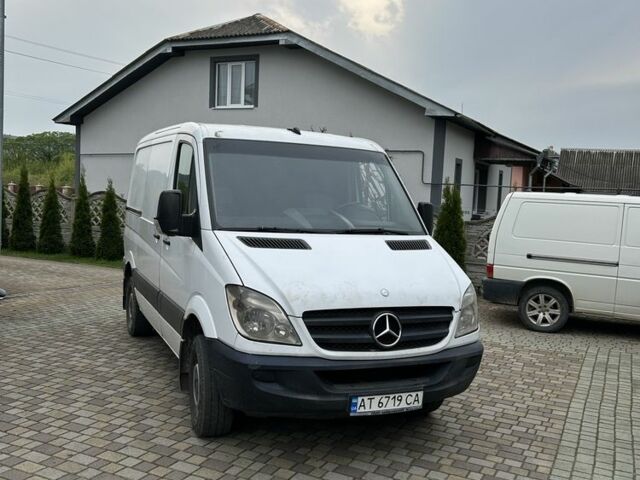 Білий Мерседес Sprinter, об'ємом двигуна 2.1 л та пробігом 212 тис. км за 10200 $, фото 1 на Automoto.ua