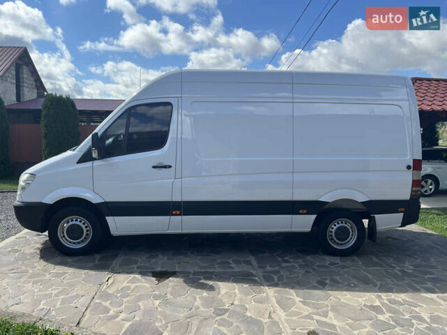 Белый Мерседес Sprinter, объемом двигателя 2.14 л и пробегом 360 тыс. км за 12900 $, фото 7 на Automoto.ua