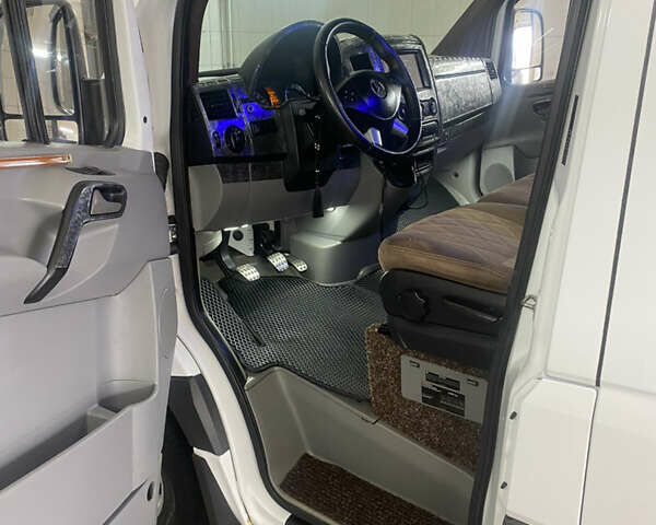 Белый Мерседес Sprinter, объемом двигателя 2.99 л и пробегом 220 тыс. км за 26800 $, фото 14 на Automoto.ua
