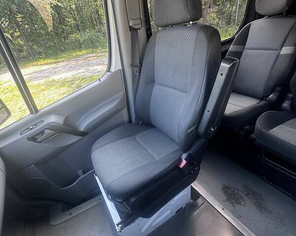 Белый Мерседес Sprinter, объемом двигателя 0 л и пробегом 570 тыс. км за 15999 $, фото 20 на Automoto.ua