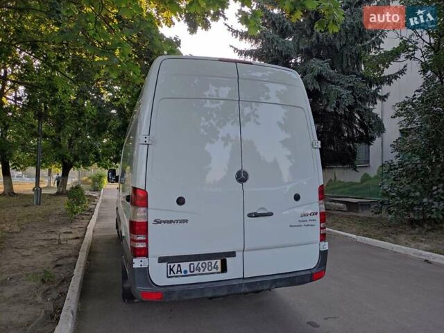 Белый Мерседес Sprinter, объемом двигателя 0 л и пробегом 186 тыс. км за 29900 $, фото 30 на Automoto.ua