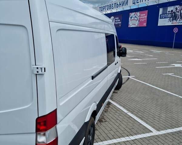 Мерседес Sprinter 2011 в Луцке на Automoto.ua Белый Мерседес Sprinter, объемом двигателя 2.14 л и пробегом 474 тыс. км за 14500 $, фото 11 на Automoto.ua