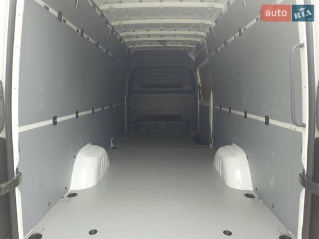 Белый Мерседес Sprinter, объемом двигателя 3 л и пробегом 380 тыс. км за 18500 $, фото 6 на Automoto.ua