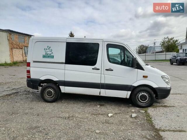 Белый Мерседес Sprinter, объемом двигателя 2.1 л и пробегом 601 тыс. км за 6999 $, фото 6 на Automoto.ua