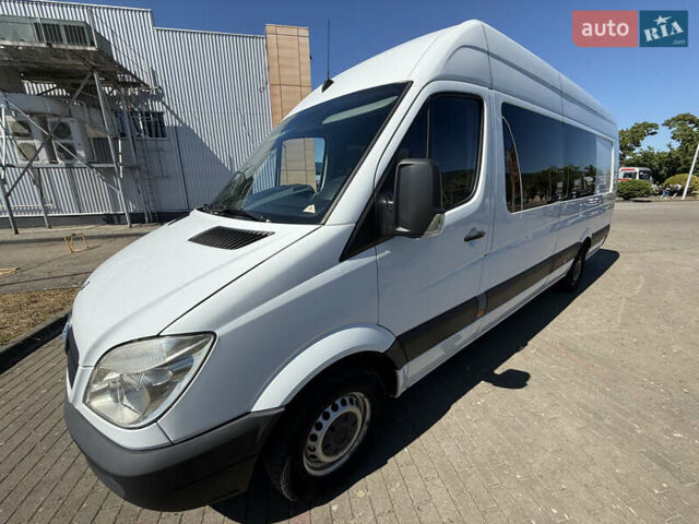 Білий Мерседес Sprinter, об'ємом двигуна 2.99 л та пробігом 324 тис. км за 17500 $, фото 3 на Automoto.ua