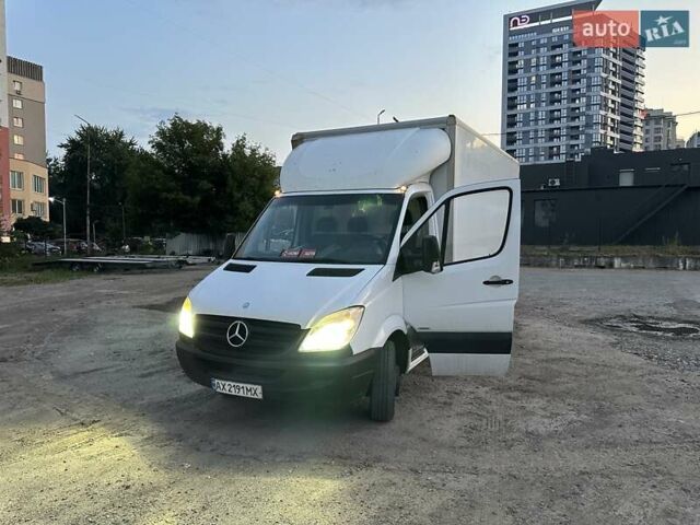 Белый Мерседес Sprinter, объемом двигателя 2.15 л и пробегом 530 тыс. км за 16500 $, фото 5 на Automoto.ua