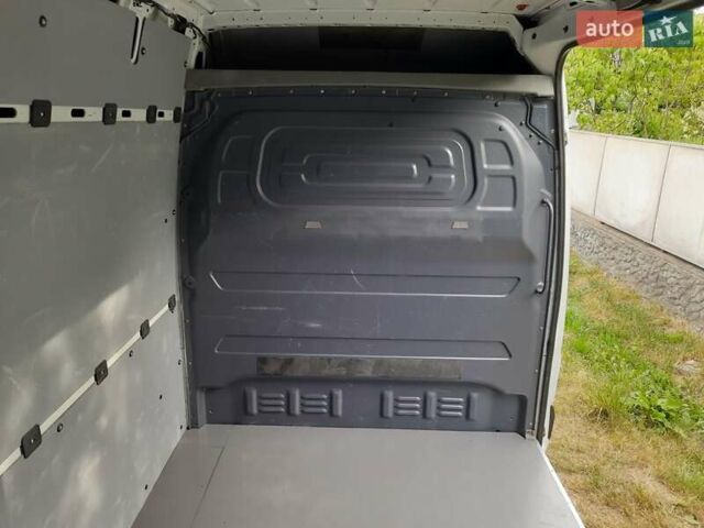 Білий Мерседес Sprinter, об'ємом двигуна 3 л та пробігом 500 тис. км за 17900 $, фото 16 на Automoto.ua