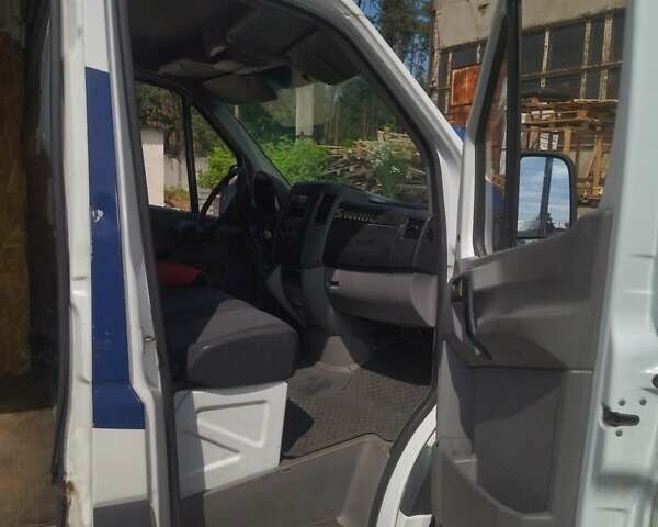 Білий Мерседес Sprinter, об'ємом двигуна 2.14 л та пробігом 396 тис. км за 11999 $, фото 1 на Automoto.ua