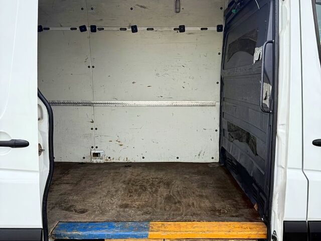 Білий Мерседес Sprinter, об'ємом двигуна 2.1 л та пробігом 400 тис. км за 12900 $, фото 8 на Automoto.ua