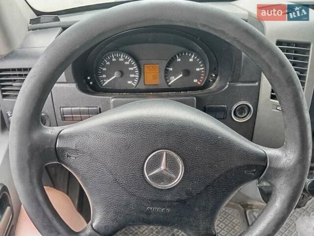 Білий Мерседес Sprinter, об'ємом двигуна 2.14 л та пробігом 552 тис. км за 11999 $, фото 11 на Automoto.ua