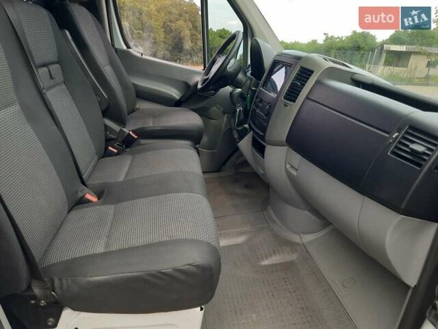 Мерседес Sprinter 2012 в Черновцах на Automoto.ua Белый Мерседес Sprinter, объемом двигателя 3 л и пробегом 500 тыс. км за 17900 $, фото 18 на Automoto.ua