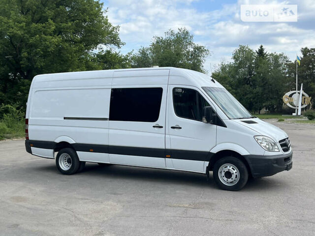 Белый Мерседес Sprinter, объемом двигателя 2.2 л и пробегом 320 тыс. км за 15800 $, фото 8 на Automoto.ua