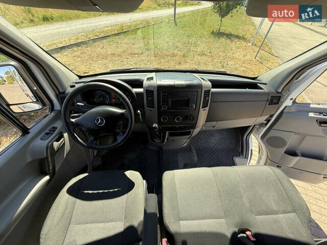 Білий Мерседес Sprinter, об'ємом двигуна 2.99 л та пробігом 324 тис. км за 17500 $, фото 21 на Automoto.ua