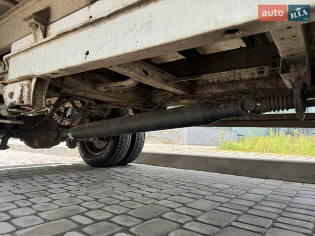 Білий Мерседес Sprinter, об'ємом двигуна 2.14 л та пробігом 304 тис. км за 16200 $, фото 17 на Automoto.ua