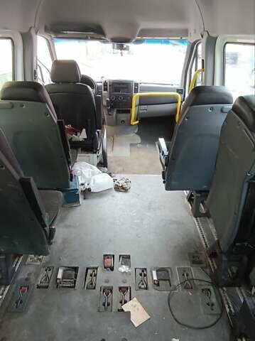 Білий Мерседес Sprinter, об'ємом двигуна 1.8 л та пробігом 340 тис. км за 12000 $, фото 1 на Automoto.ua