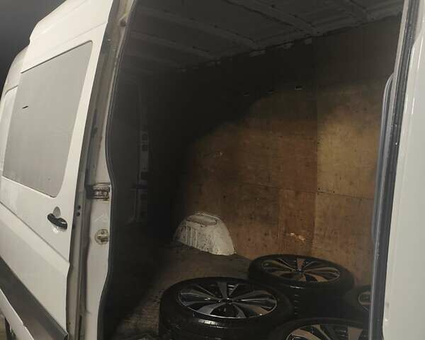 Белый Мерседес Sprinter, объемом двигателя 3 л и пробегом 700 тыс. км за 15500 $, фото 9 на Automoto.ua