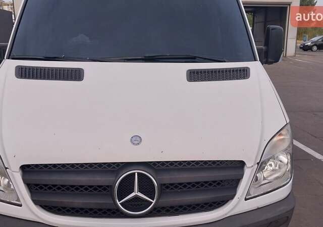 Білий Мерседес Sprinter, об'ємом двигуна 2.15 л та пробігом 277 тис. км за 23800 $, фото 16 на Automoto.ua