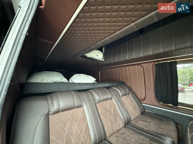 Белый Мерседес Sprinter, объемом двигателя 2.99 л и пробегом 500 тыс. км за 29999 $, фото 21 на Automoto.ua
