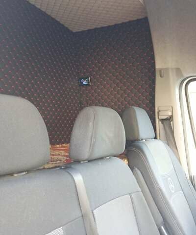 Белый Мерседес Sprinter, объемом двигателя 2.1 л и пробегом 347 тыс. км за 15000 $, фото 7 на Automoto.ua