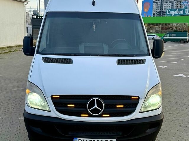 Білий Мерседес Sprinter, об'ємом двигуна 2.1 л та пробігом 400 тис. км за 12900 $, фото 6 на Automoto.ua