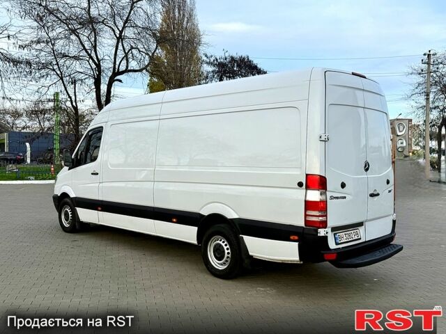 Білий Мерседес Sprinter, об'ємом двигуна 2.1 л та пробігом 400 тис. км за 12900 $, фото 3 на Automoto.ua