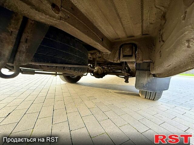 Білий Мерседес Sprinter, об'ємом двигуна 2.1 л та пробігом 400 тис. км за 12900 $, фото 13 на Automoto.ua