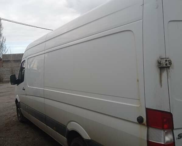 Белый Мерседес Sprinter, объемом двигателя 2.1 л и пробегом 770 тыс. км за 6799 $, фото 8 на Automoto.ua