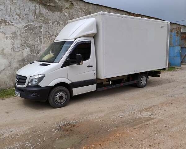 Белый Мерседес Sprinter, объемом двигателя 2.14 л и пробегом 370 тыс. км за 17500 $, фото 2 на Automoto.ua