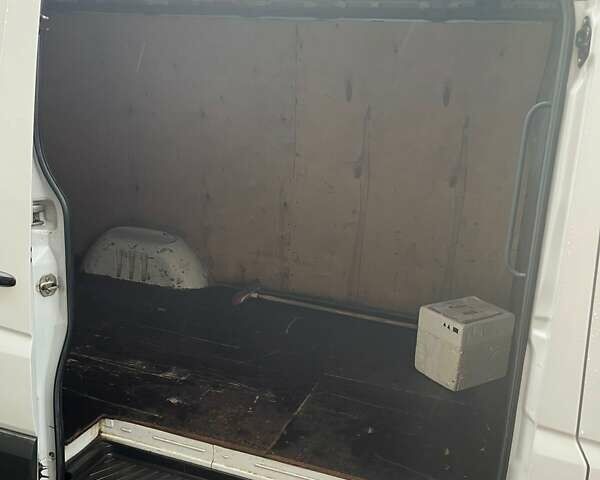 Белый Мерседес Sprinter, объемом двигателя 2.1 л и пробегом 500 тыс. км за 15200 $, фото 10 на Automoto.ua