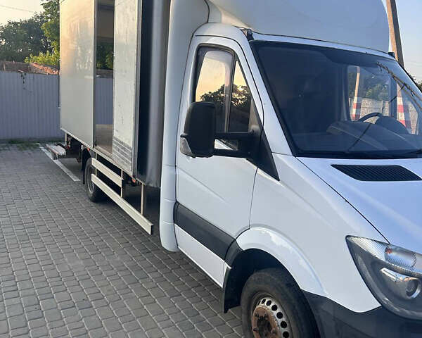 Білий Мерседес Sprinter, об'ємом двигуна 2.14 л та пробігом 300 тис. км за 18500 $, фото 2 на Automoto.ua