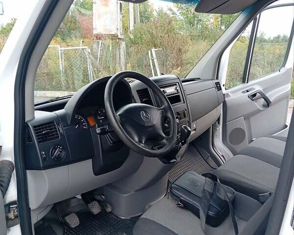 Мерседес Sprinter 2013 в Львове на Automoto.ua Белый Мерседес Sprinter, объемом двигателя 2.1 л и пробегом 304 тыс. км за 16500 $, фото 21 на Automoto.ua
