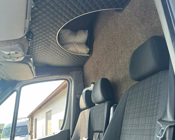 Белый Мерседес Sprinter, объемом двигателя 3 л и пробегом 403 тыс. км за 24300 $, фото 12 на Automoto.ua