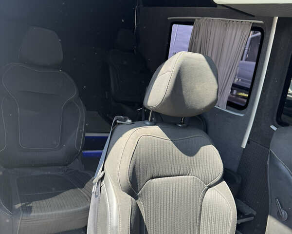 Білий Мерседес Sprinter, об'ємом двигуна 2.14 л та пробігом 600 тис. км за 18500 $, фото 6 на Automoto.ua