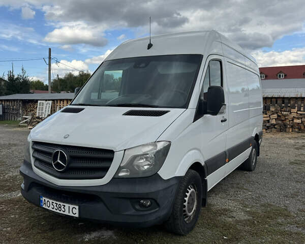 Белый Мерседес Sprinter, объемом двигателя 2.14 л и пробегом 305 тыс. км за 16000 $, фото 16 на Automoto.ua