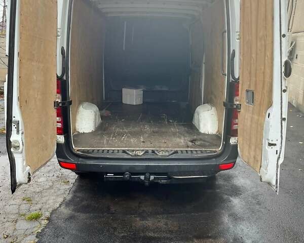 Белый Мерседес Sprinter, объемом двигателя 2.1 л и пробегом 500 тыс. км за 15200 $, фото 6 на Automoto.ua