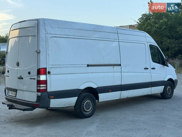 Белый Мерседес Sprinter, объемом двигателя 2.14 л и пробегом 550 тыс. км за 13700 $, фото 3 на Automoto.ua