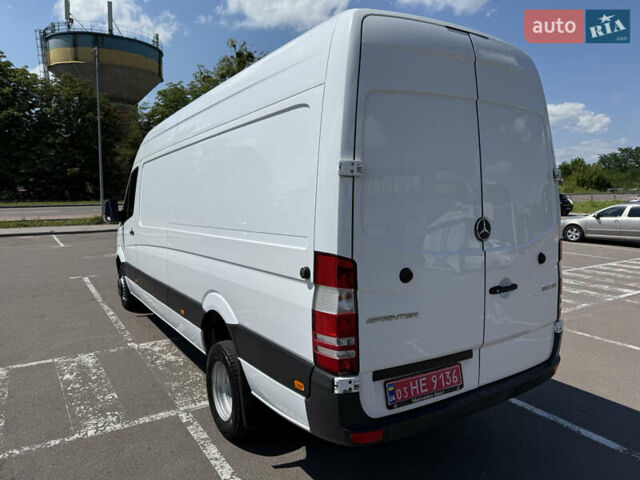 Белый Мерседес Sprinter, объемом двигателя 2.2 л и пробегом 270 тыс. км за 27500 $, фото 8 на Automoto.ua