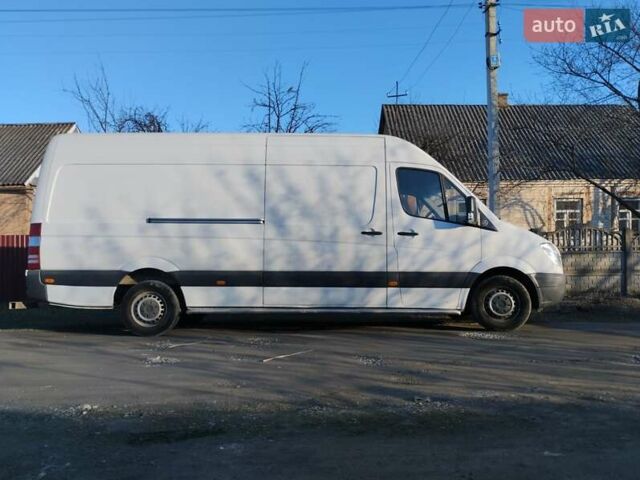 Белый Мерседес Sprinter, объемом двигателя 2.2 л и пробегом 259 тыс. км за 16000 $, фото 13 на Automoto.ua