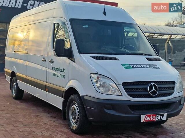Білий Мерседес Sprinter, об'ємом двигуна 2.14 л та пробігом 360 тис. км за 16900 $, фото 2 на Automoto.ua