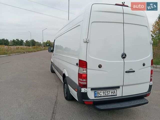 Мерседес Sprinter 2013 в Львове на Automoto.ua Белый Мерседес Sprinter, объемом двигателя 2.1 л и пробегом 304 тыс. км за 16500 $, фото 5 на Automoto.ua