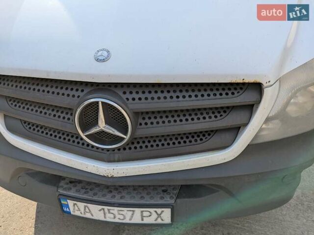 Белый Мерседес Sprinter, объемом двигателя 2.15 л и пробегом 760 тыс. км за 12700 $, фото 11 на Automoto.ua