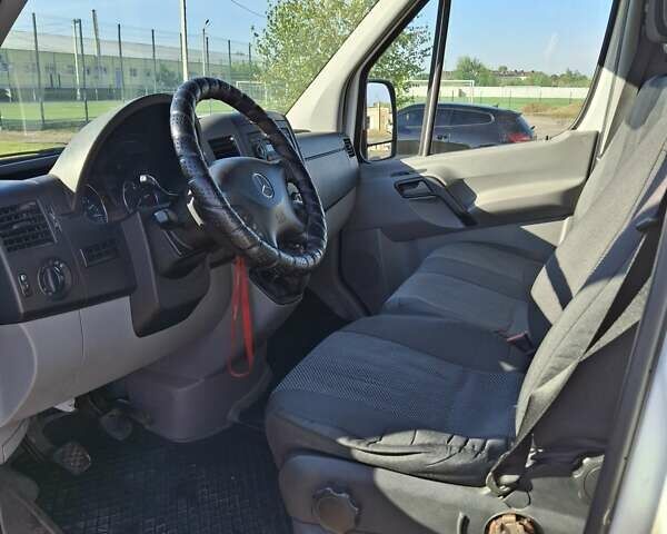 Білий Мерседес Sprinter, об'ємом двигуна 2.14 л та пробігом 251 тис. км за 13800 $, фото 4 на Automoto.ua