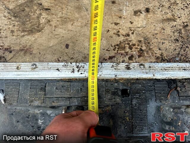 Белый Мерседес Sprinter, объемом двигателя 2.1 л и пробегом 370 тыс. км за 12800 $, фото 13 на Automoto.ua