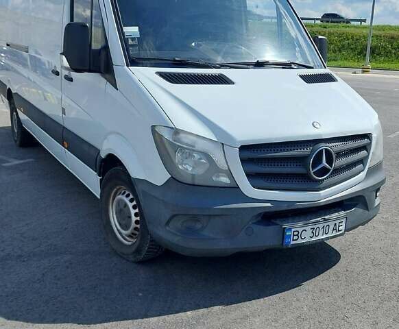 Белый Мерседес Sprinter, объемом двигателя 2.2 л и пробегом 457 тыс. км за 15500 $, фото 1 на Automoto.ua