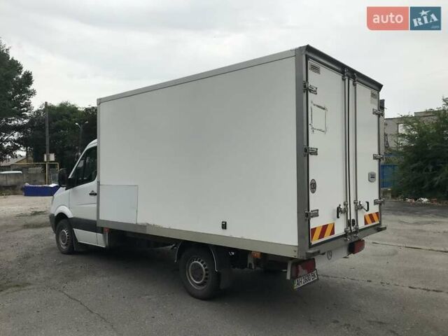 Белый Мерседес Sprinter, объемом двигателя 2.14 л и пробегом 402 тыс. км за 13000 $, фото 4 на Automoto.ua